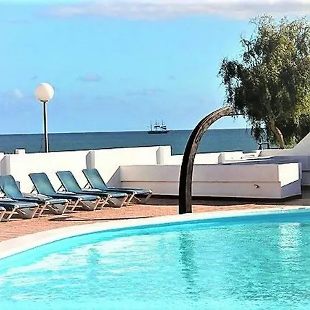 Mariano 140 Playa Honda (Lanzarote)