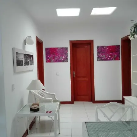Casa vacanze Mariano 140 *